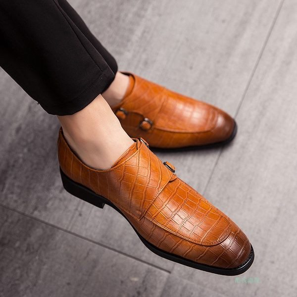 Mūsdienīgi formāli vīriešu apavi ar sprādzi - melni un brūni