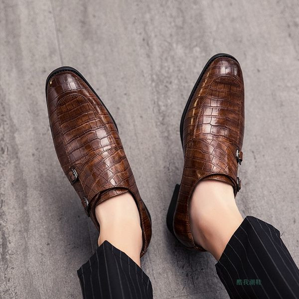 Mūsdienīgi formāli vīriešu apavi ar sprādzi - melni un brūni