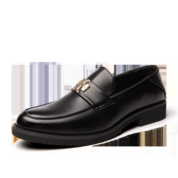 Smailas lakādas apavi vīriešiem ar metāla elementu