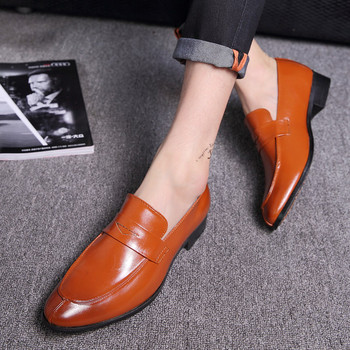 Изчистен модел лачени елегантни обувки за мъже