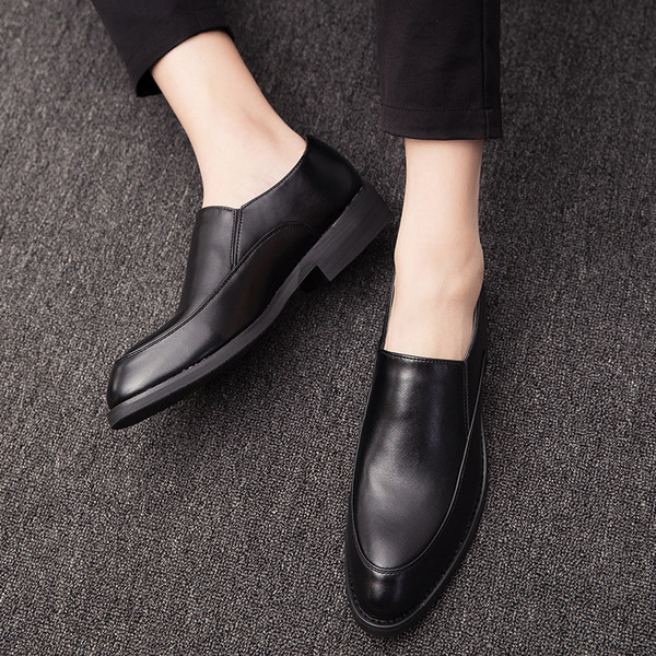 Ανδρικά παπούτσια από οικολογικό δέρμα - απλό μοντέλο