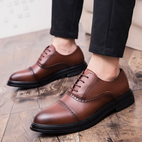 Uus mudel ökonahast paeltega kingad