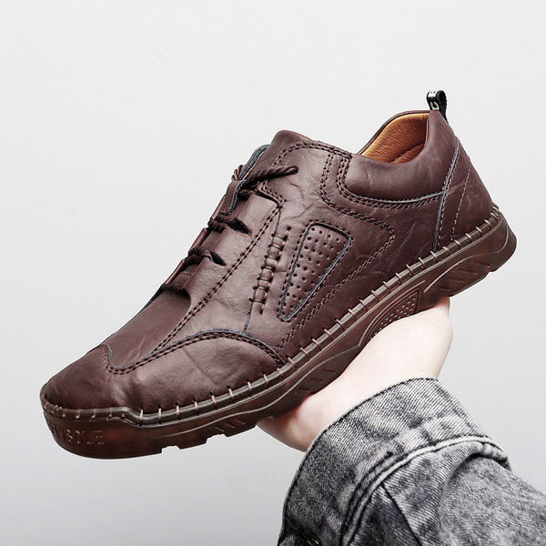 Paelte ja lameda tallaga ökonahast meeste kingad