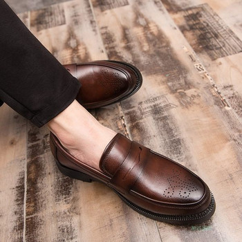 Нов модел мъжки обувки от изкуствена кожа -заострен модел