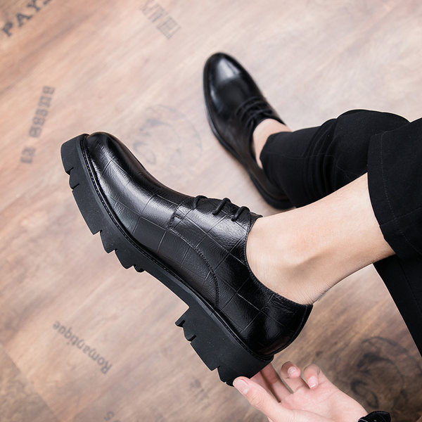 Tavalised paeltega meeste pidulikud kingad