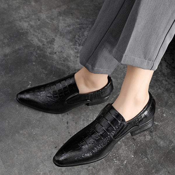 Meeste moodne kingade terava otsaga mudel