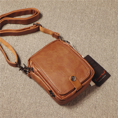 Öko-nahast lukuga ja metallist kinnitusega vabaaja meeste kott