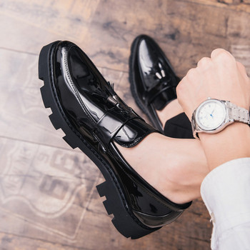 Модерни мъжки лачени обувки с пискюл в два цвята