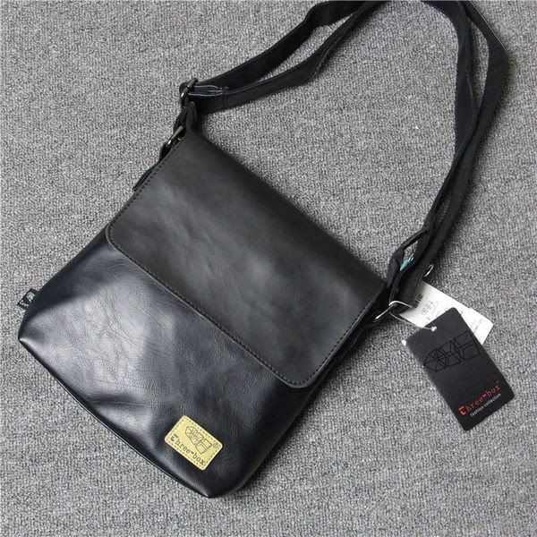 Modern férfi műbőr táska fém rögzítéssel