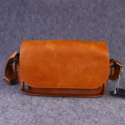 Meeste kunstnahast metallkinnituse ja sisemise lukuga õlakott