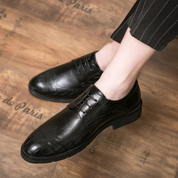 Ametlikud paeltega nahast meeste kingad - kuni numbrini 47