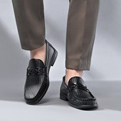 Uus metalldekooriga meeste kingade mudel