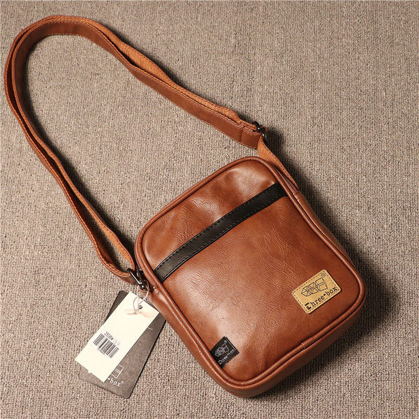 Eko bőrből készült modern férfi táska hosszú füllel