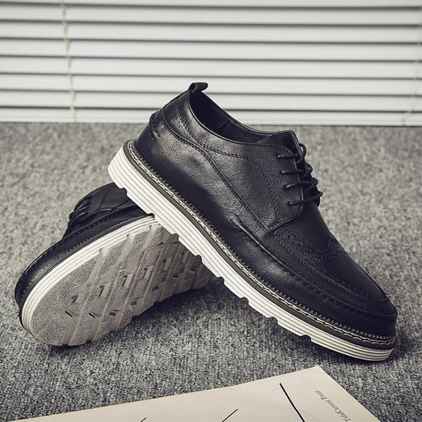 Μοντέρνα έκο δερμάτινα παπούτσια με κορδόνια