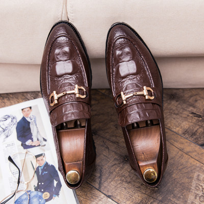 Metallist kaunistusega ökonahast pidulikud meeste kingad