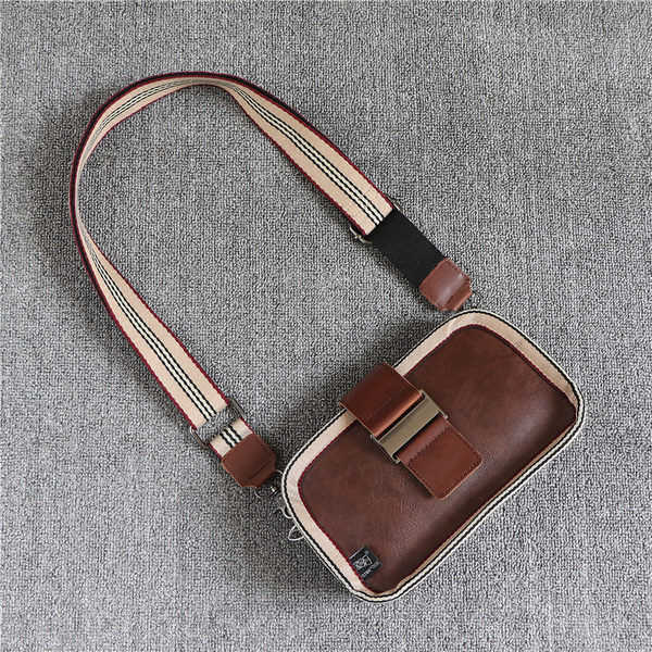 Meeste minikandiline metallist elemendiga kott