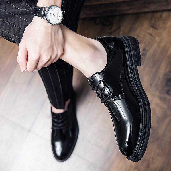 Ametlikud meeste kingad – teravatipuline mudel