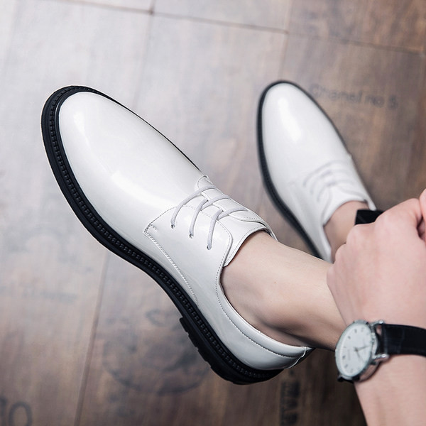 Ametlikud meeste kingad – teravatipuline mudel