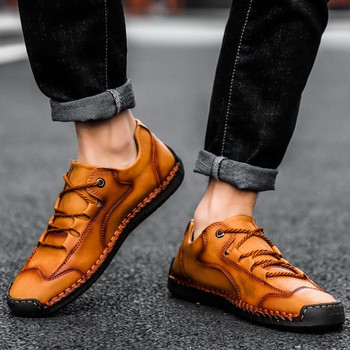 Мъжки модерни обувки от еко кожа с равна подметка и връзки