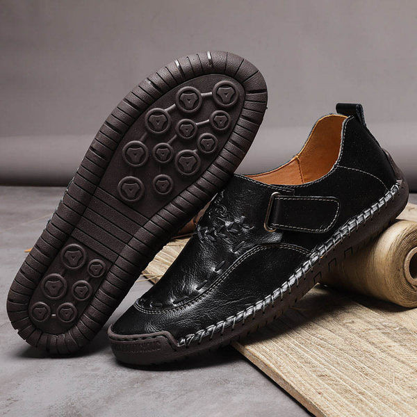 Meeste stiilsed takjapaelaga kunstnahast kingad