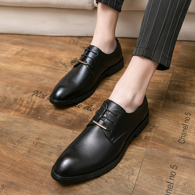 Svinīgi vīriešu ādas apavi ar šņorēm