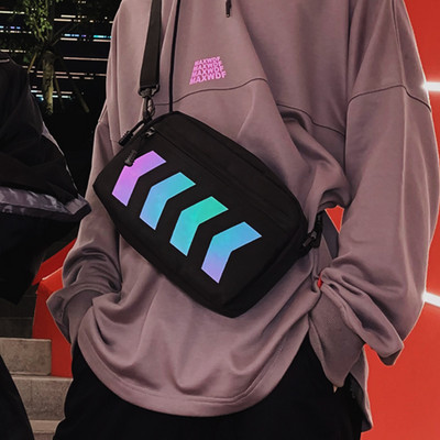 Väike tekstiilist õlakott meestele