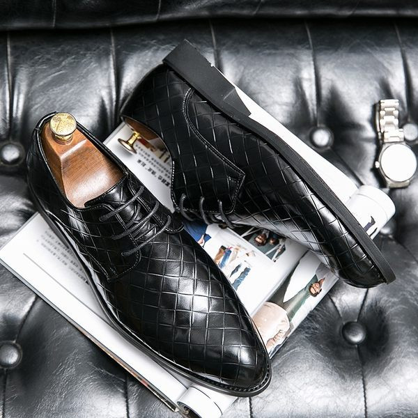 Öko-nahast pidulikud meeste kingad pruuni ja musta värvi paeltega