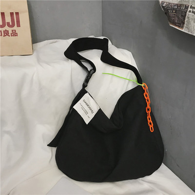 Suur tekstiilist õlakott meestele