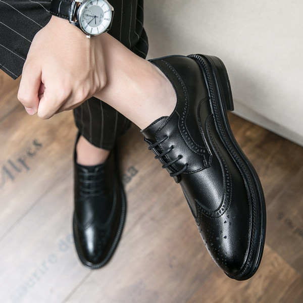 Meeste nahkkingad paeltega - hingavad