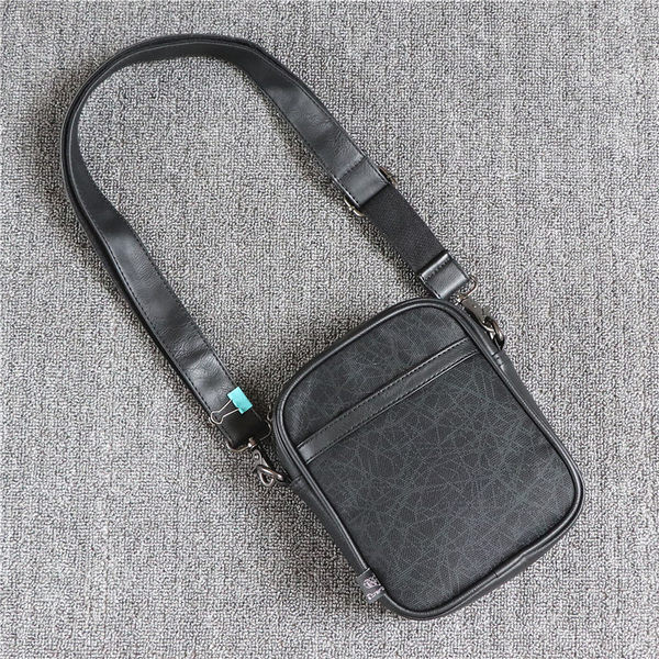 Meeste kandiline pika sangaga spordikott