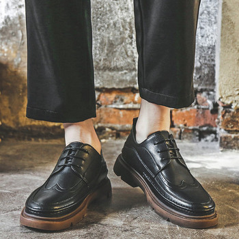 Стилни мъжки обувки от еко кожа с връзки-в черен цвят