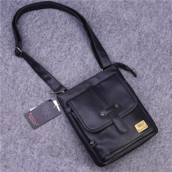 Meeste igapäevane metallist kinnituse ja lukuga kott