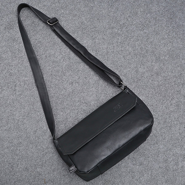 Ανδρική έκο δερμάτινη τσάντα με μακρά ρυθμιζόμενη λαβή