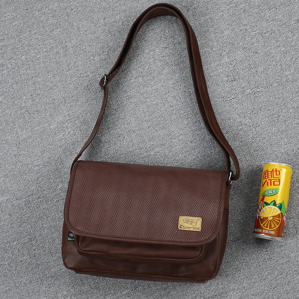 Vīriešu ikdienas soma ar emblēmu un eko ādu