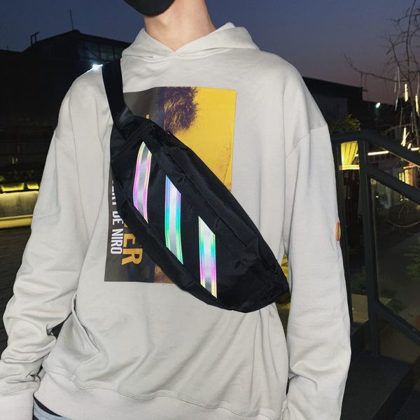 Vīriešu punk tipa tekstila soma ar rāvējslēdzēju