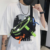 Férfi táska csattal és cipzárral