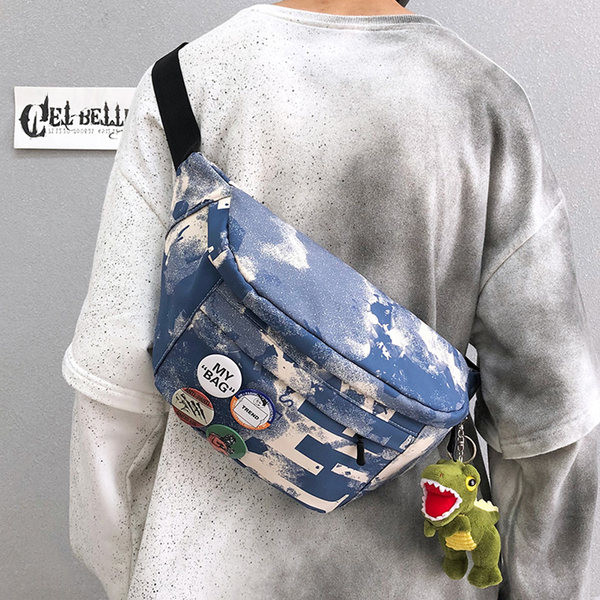 Vīriešu plecu panks ar nozīmītēm