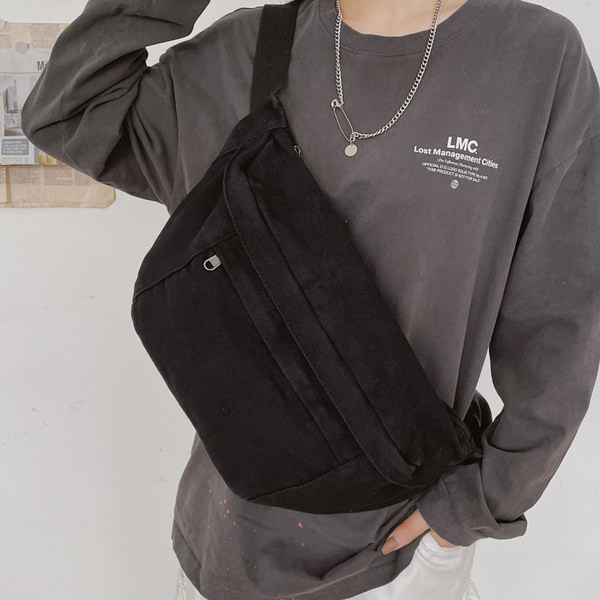 Férfi alkalmi táskatiszta modell