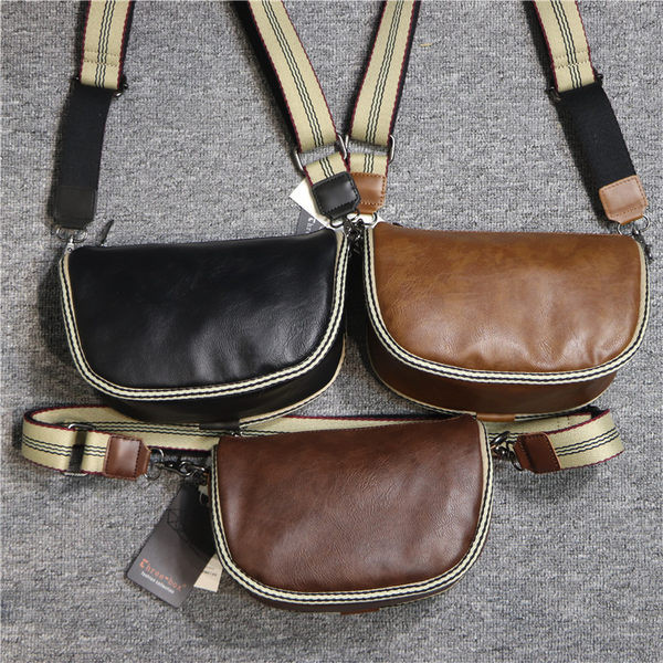 Moodne meeste kunstnahast õlakott