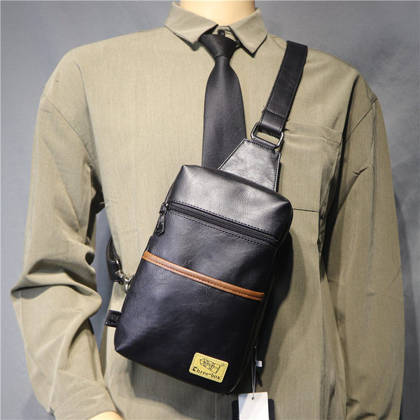 Eko bőrből készült alkalmi férfi táska, cipzárral