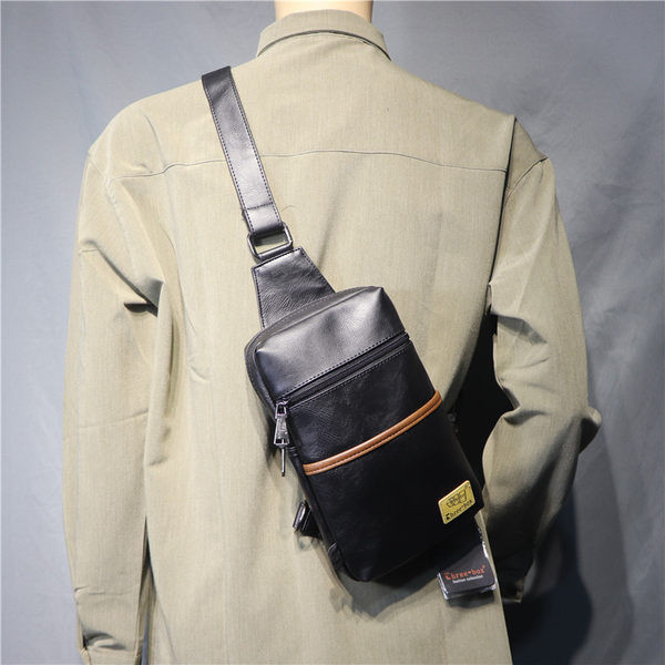 Eko bőrből készült alkalmi férfi táska, cipzárral