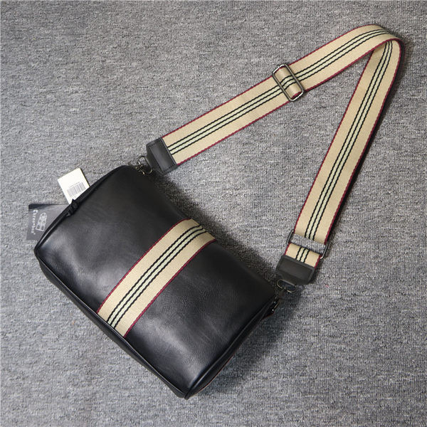 Vabaaja nahast meeste õlakott