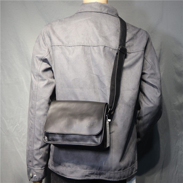 Uue mudeli nahast õlakott - retro stiilis