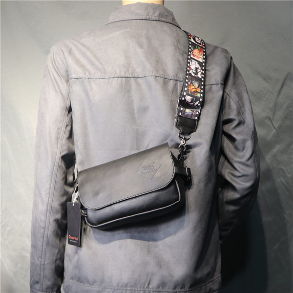 Casual meeste nahast kott värvilise õlasanguga