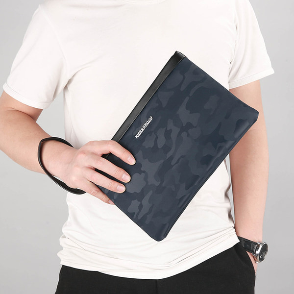 Meeste ökonahast metallist kirjaga kott