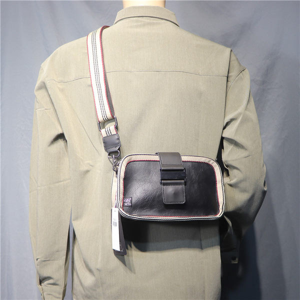 Alkalmi eco bőr válltáska fekete és barna színben