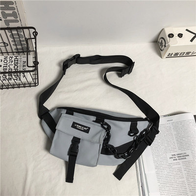 Tasku ja pandlaga meeste kott