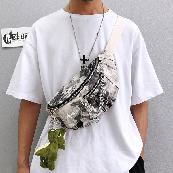 Férfi válltáska lánccal