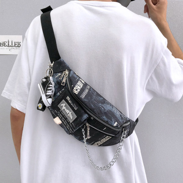 Férfi válltáska lánccal