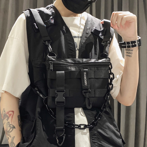 Maza tekstila soma ar vairākiem rokturiem